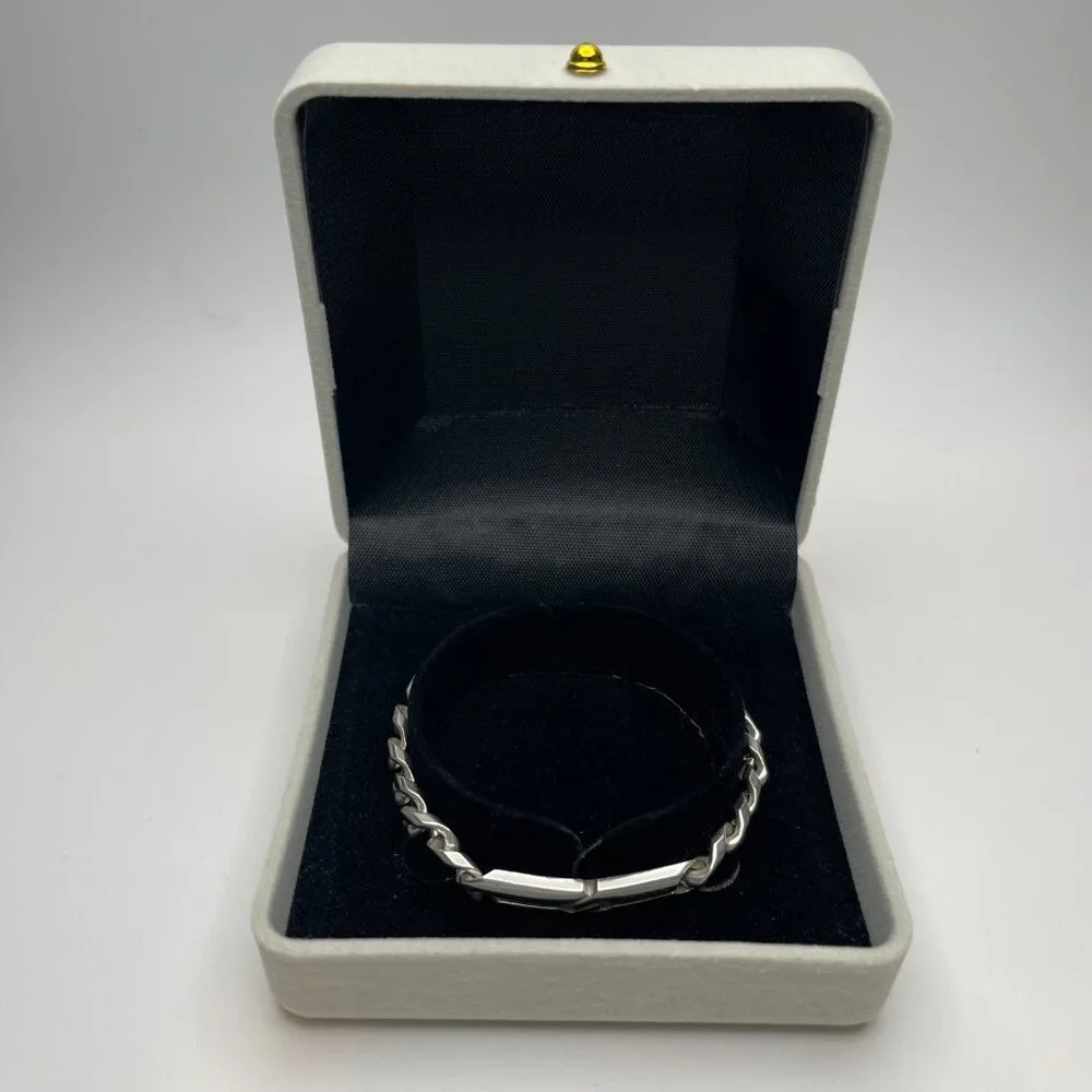 GUCCI Infinity Knot Chain Bracelet Sterling Silver 925 - Preowned - Picture 8 of 11